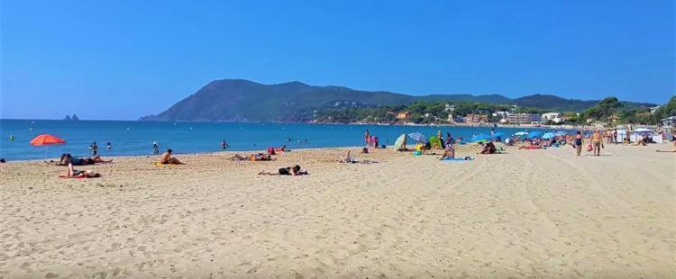 Un Havre De Paix Les Pieds Dans L'eau *